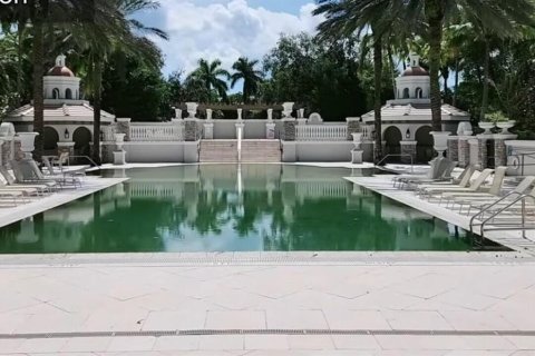 House in Wellington, Florida 4 bedrooms, 281.31 sq.m. № 2182001 - photo 7