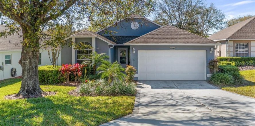 Villa ou maison à Clermont, Floride 2 chambres, 139.17 m2 № 1571583