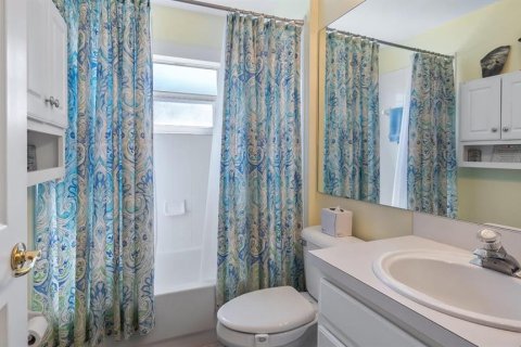 Villa ou maison à vendre à Clermont, Floride: 2 chambres, 139.17 m2 № 1571583 - photo 16