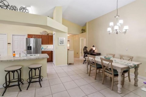 Villa ou maison à vendre à Clermont, Floride: 2 chambres, 139.17 m2 № 1571583 - photo 21