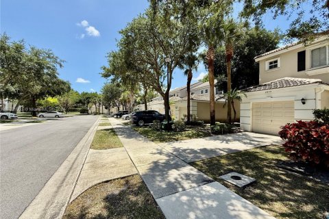 Townhouse in West Palm Beach, Florida 3 bedrooms, 132.57 sq.m. № 1713144 - photo 14