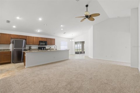 Casa en venta en Hudson, Florida, 4 dormitorios, 158.96 m2 № 1843413 - foto 4