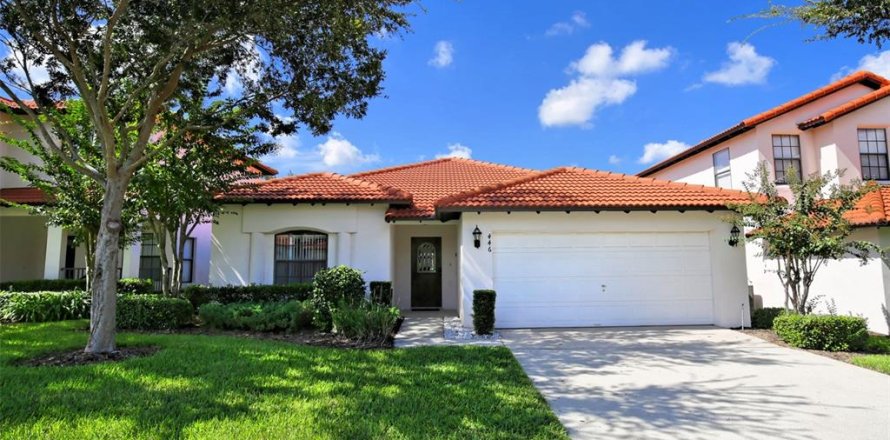 House in Clermont, Florida 4 bedrooms, 151.06 sq.m. № 1687642