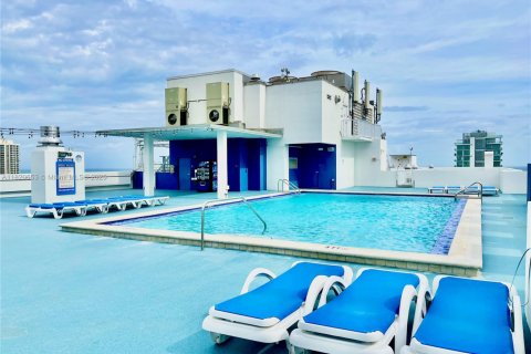 Condominio en venta en Miami Beach, Florida, 1 dormitorio, 83.43 m2 № 1779338 - foto 21