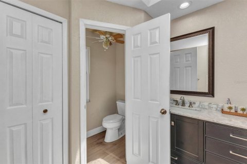 House in Port Charlotte, Florida 3 bedrooms, 196.67 sq.m. № 1717540 - photo 28