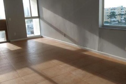 Apartamento en alquiler en Miami Beach, Florida, 2 dormitorios, 96.43 m2 № 2083231 - foto 8