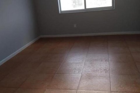 Apartamento en alquiler en Miami Beach, Florida, 2 dormitorios, 96.43 m2 № 2083231 - foto 5