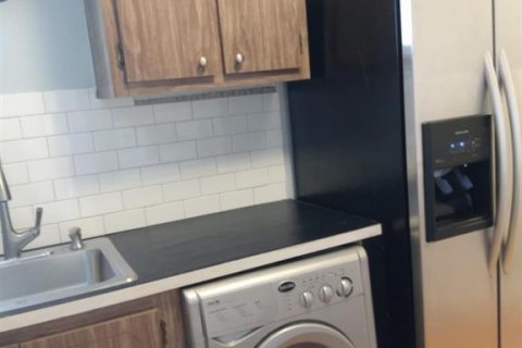 Apartamento en alquiler en Miami Beach, Florida, 2 dormitorios, 96.43 m2 № 2083231 - foto 3