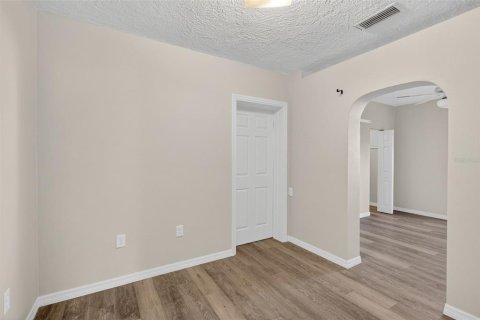 House in Englewood, Florida 3 bedrooms, 161.84 sq.m. № 1886042 - photo 27