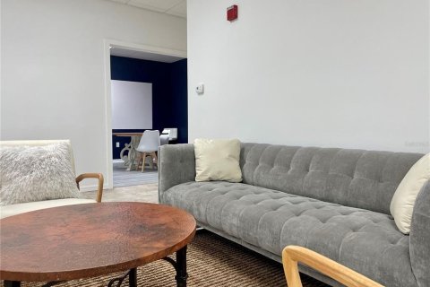 Propiedad comercial en venta en Sarasota, Florida, 195.28 m2 № 1793335 - foto 8