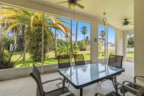 Casa en venta en Kissimmee, Florida, 3 dormitorios, 190.91 m2 № 2313118 - foto 24