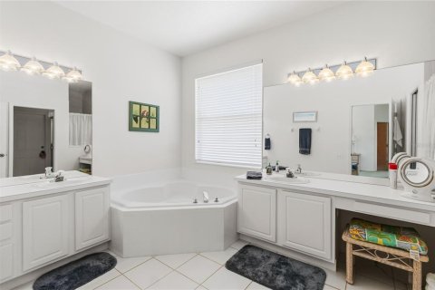 Casa en venta en Kissimmee, Florida, 3 dormitorios, 190.91 m2 № 2313118 - foto 17