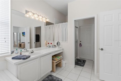 Casa en venta en Kissimmee, Florida, 3 dormitorios, 190.91 m2 № 2313118 - foto 18