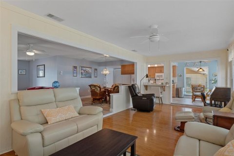 Villa ou maison à vendre à Spring Hill, Floride: 3 chambres, 129.88 m2 № 2102982 - photo 22