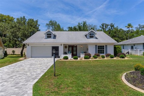Casa en Spring Hill, Florida 3 dormitorios, 129.88 m2 № 2102982