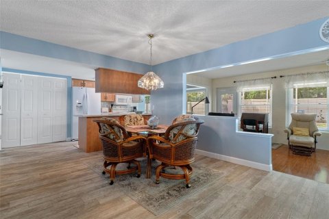 Villa ou maison à vendre à Spring Hill, Floride: 3 chambres, 129.88 m2 № 2102982 - photo 13