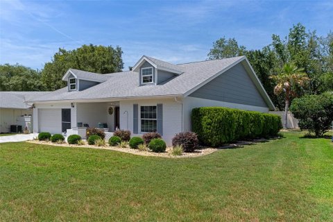 Villa ou maison à vendre à Spring Hill, Floride: 3 chambres, 129.88 m2 № 2102982 - photo 3