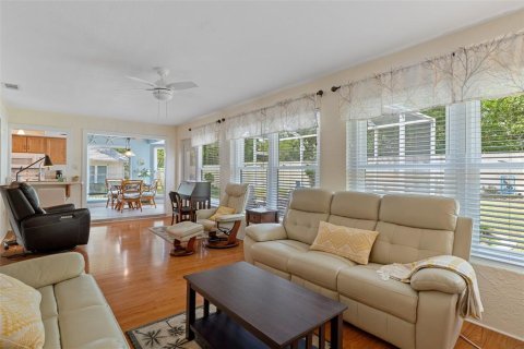 Villa ou maison à vendre à Spring Hill, Floride: 3 chambres, 129.88 m2 № 2102982 - photo 21