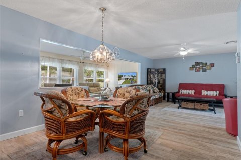 Villa ou maison à vendre à Spring Hill, Floride: 3 chambres, 129.88 m2 № 2102982 - photo 14