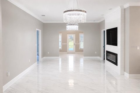 Villa ou maison à louer à Lakeland, Floride: 4 chambres, 181.9 m2 № 2148337 - photo 11