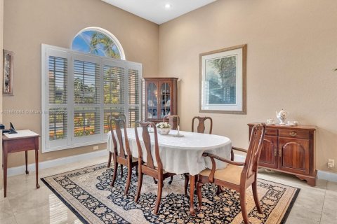 House in Boca Raton, Florida 3 bedrooms, 199 sq.m. № 1892333 - photo 5
