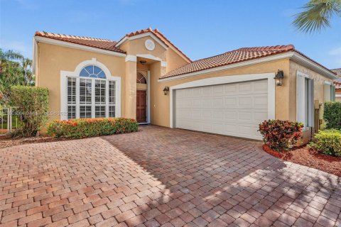 House in Boca Raton, Florida 3 bedrooms, 199 sq.m. № 1892333 - photo 19