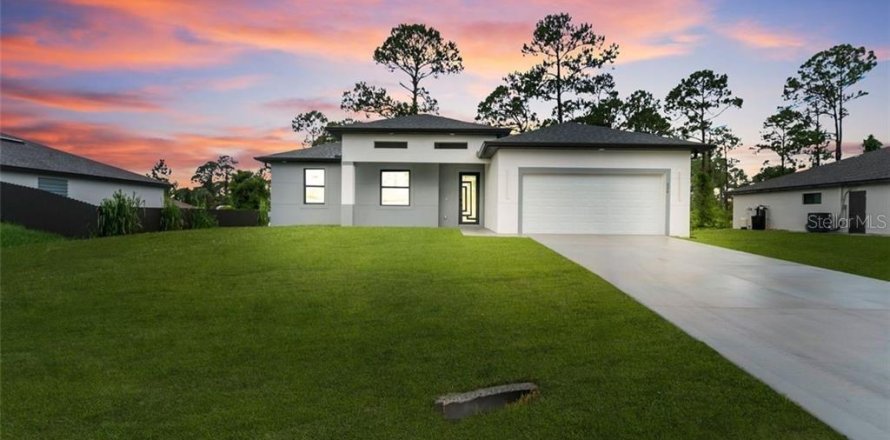 House in Lehigh Acres, Florida 3 bedrooms, 159.23 sq.m. № 1843577