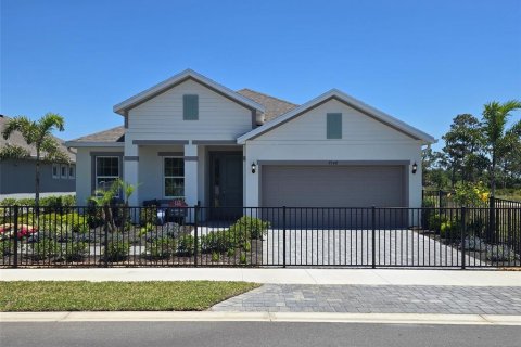 House in Venice, Florida 3 bedrooms, 182.65 sq.m. № 1642755 - photo 1