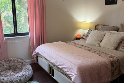 Adosado en venta en Miami-Dade, Florida, 3 dormitorios, 168.99 m2 № 1753121 - foto 15