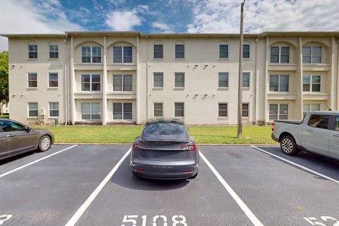 Condo in Dunedin, Florida, 2 bedrooms  № 2416964 - photo 30