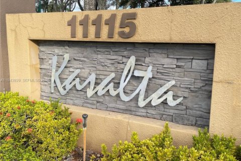 Villa ou maison à Hialeah Gardens, Floride 3 chambres, 145.67 m2 № 2001315