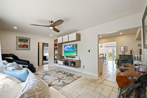 Купить виллу или дом в Майами-Спрингс, Флорида 3 спальни, 154.5м2, № 2031979 - фото 7