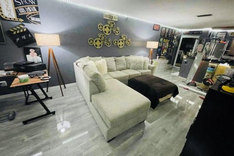 Condo in Punta Gorda, Florida, 2 bedrooms  № 1884358 - photo 2
