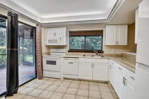 Adosado en venta en Plantation, Florida, 2 dormitorios, 139.35 m2 № 1947199 - foto 9