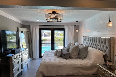 House in Apollo Beach, Florida 3 bedrooms, 184.78 sq.m. № 1657705 - photo 21