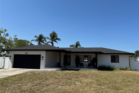 House in Apollo Beach, Florida 3 bedrooms, 184.78 sq.m. № 1657705 - photo 3