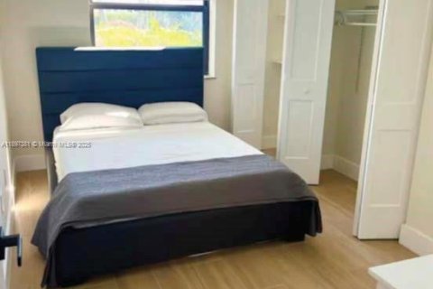 Снять в аренду виллу или дом в Бойнтон-Бич, Флорида 5 спален, 278.61м2, № 2088783 - фото 7