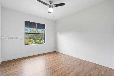 Townhouse in Fort Lauderdale, Florida 3 bedrooms, 185.06 sq.m. № 2003091 - photo 27