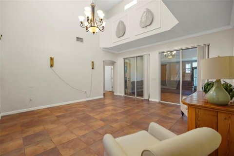 Villa ou maison à vendre à Kissimmee, Floride: 4 chambres, 255.85 m2 № 2258426 - photo 16