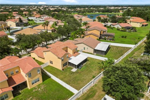 Villa ou maison à vendre à Kissimmee, Floride: 4 chambres, 255.85 m2 № 2258426 - photo 8
