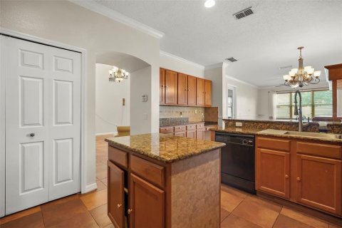 Villa ou maison à vendre à Kissimmee, Floride: 4 chambres, 255.85 m2 № 2258426 - photo 24