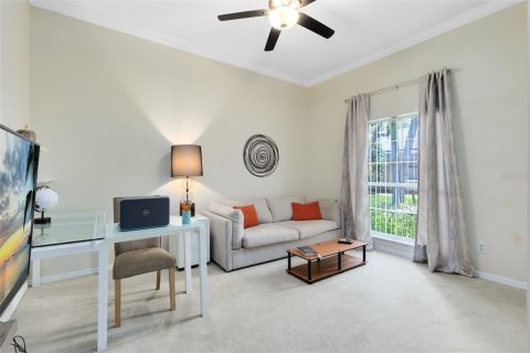 House in Winter Springs, Florida 4 bedrooms, 279.08 sq.m. № 1761081 - photo 15