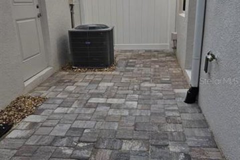 Touwnhouse à louer à Winter Garden, Floride: 4 chambres, 171.87 m2 № 2388990 - photo 10
