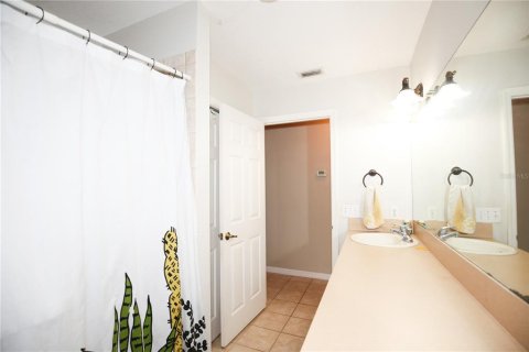 Villa ou maison à vendre à Weirsdale, Floride: 2 chambres, 154.59 m2 № 1817916 - photo 25
