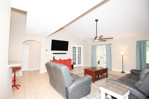 Villa ou maison à vendre à Weirsdale, Floride: 2 chambres, 154.59 m2 № 1817916 - photo 11