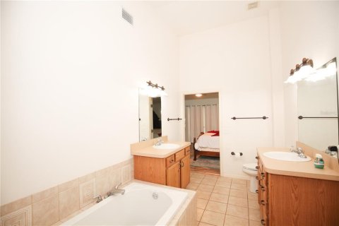 Villa ou maison à vendre à Weirsdale, Floride: 2 chambres, 154.59 m2 № 1817916 - photo 19
