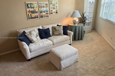 Copropriété à vendre à Hallandale Beach, Floride: 1 chambre, 81.57 m2 № 1977811 - photo 22