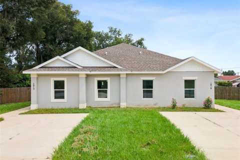 Immobilier commercial à Bartow, Floride 6 chambres, 227.24 m2 № 2285250