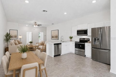 Immobilier commercial à vendre à Bartow, Floride: 6 chambres, 227.24 m2 № 2285250 - photo 6