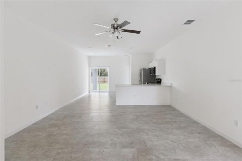 Immobilier commercial à vendre à Bartow, Floride: 6 chambres, 227.24 m2 № 2285250 - photo 19